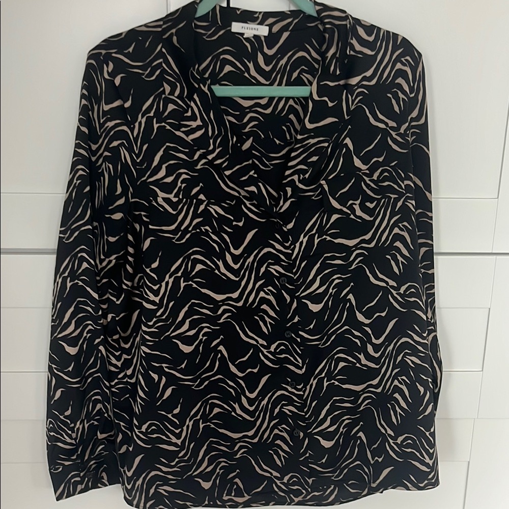 Patterned Black and Cream Women's Top